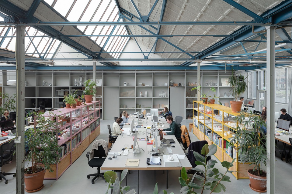 Studioninedots Karper K 02 ©Sebastian van Damme