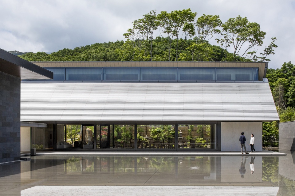 park hyatt niseko hanazono chapel by nikken sekkei ltd