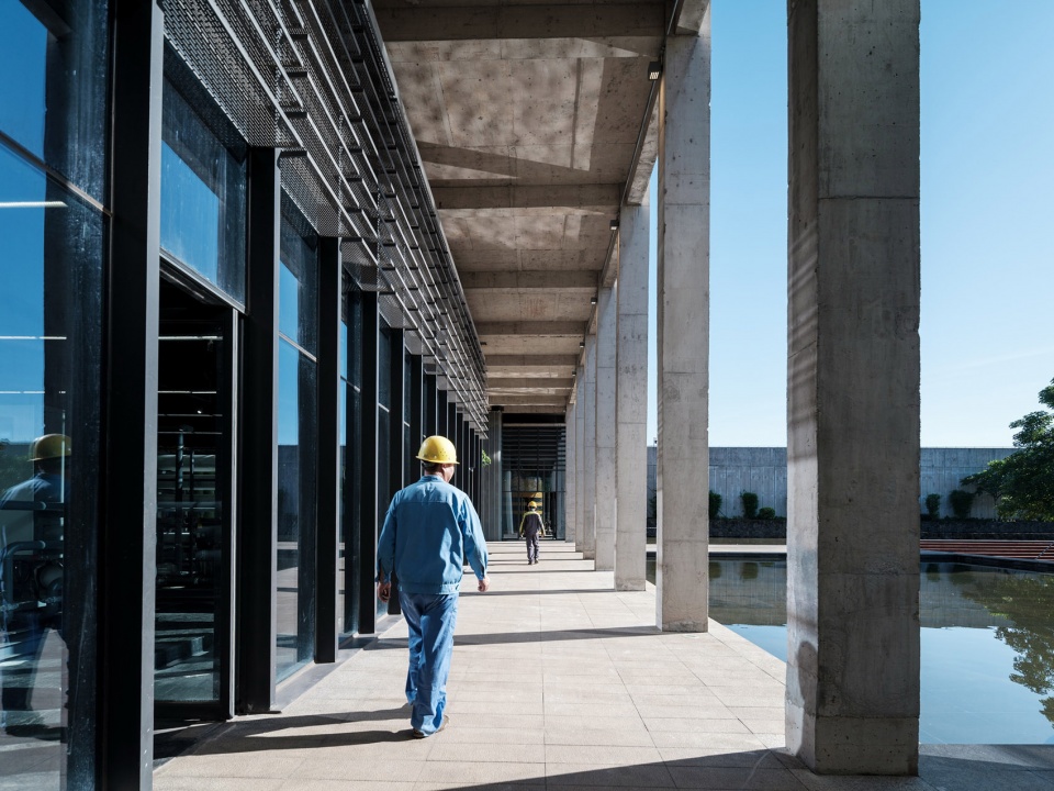 Expansion of Haikou Yanchunling Waste Leachate Treatment Station Phase II by Hangzhou Dakai Architectural Design Co