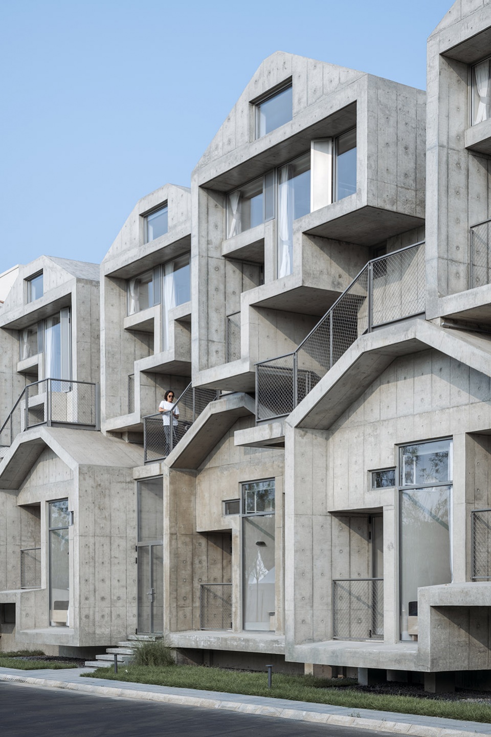 the kennels by atelier gom