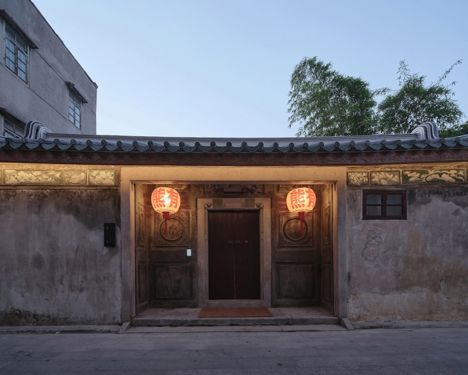 Chaozhou Youxiong Hotel China by Leeko Studio