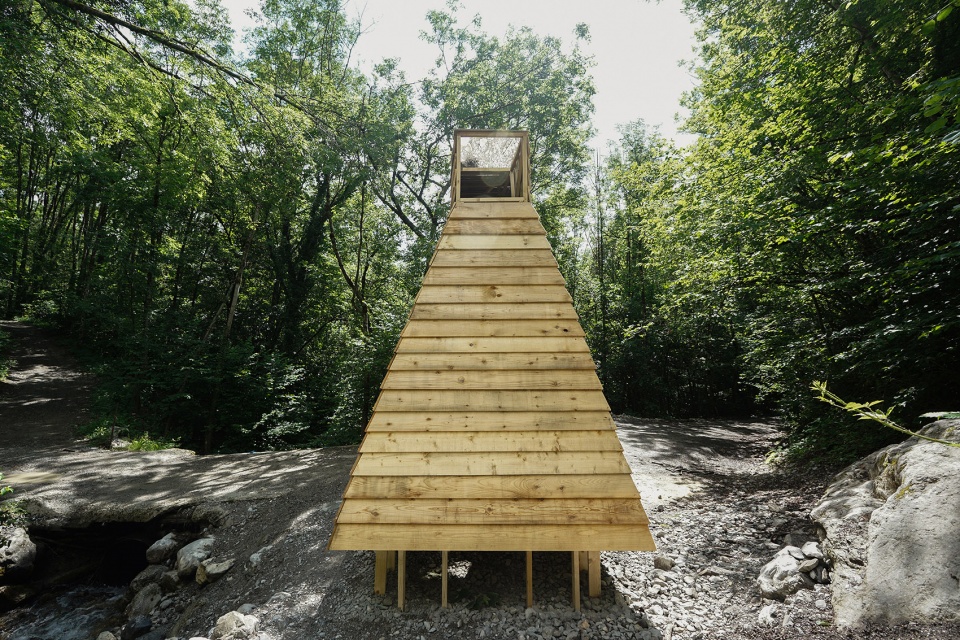 Periscope Hut by ELSE