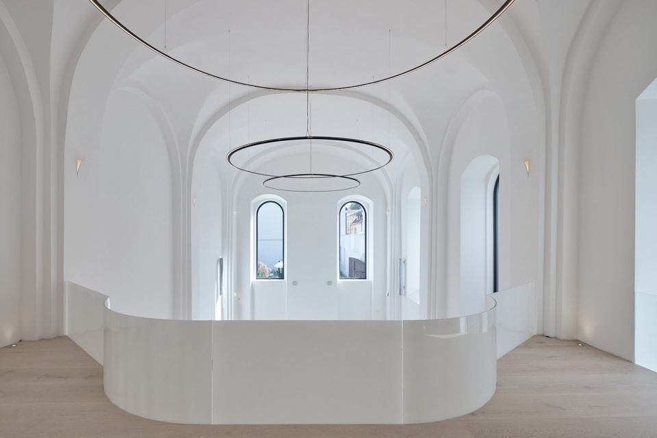 boksto skveras by studio seilern architects