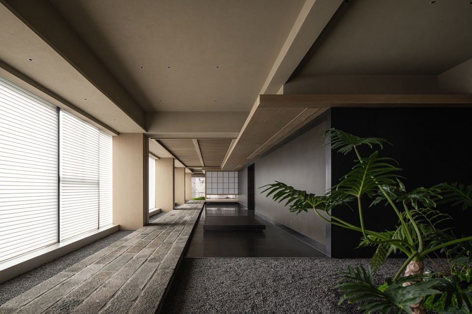 Ontology and its epidermis China by Tenon design