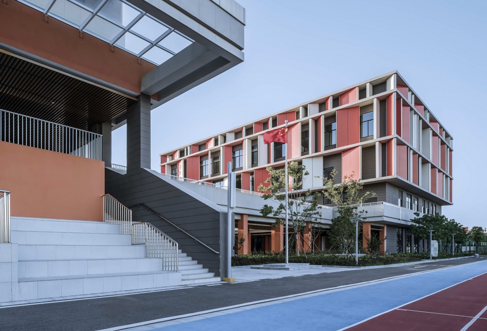 youyi road primary school in rudong county nanjing yangtze river urban architectural design