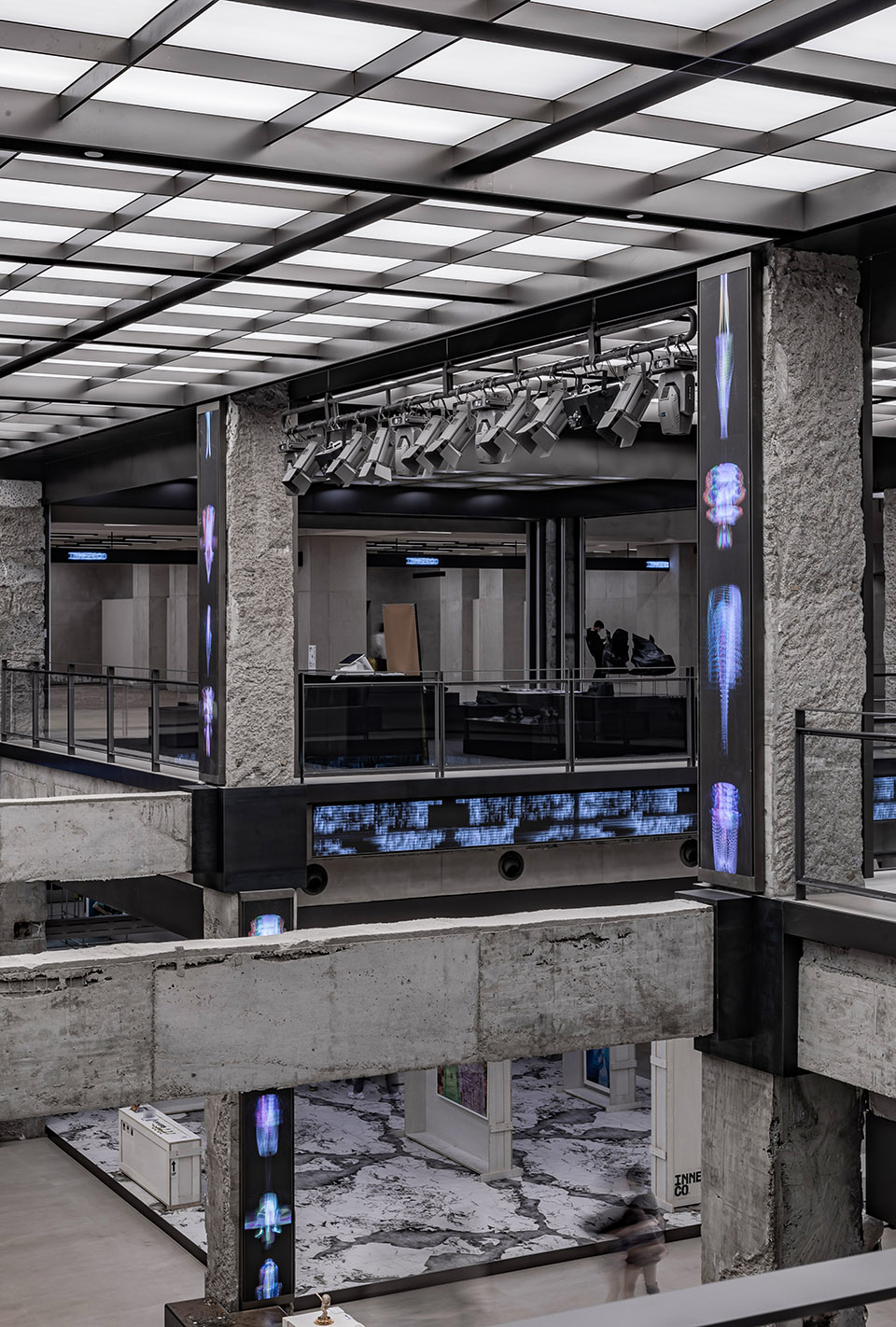 COSMOINNERCO Lighting Design by Guangzhou Lam Light Design 谷德设计网