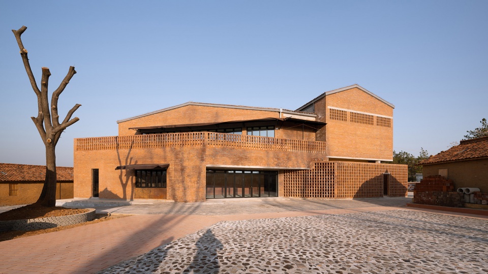 doumu dragon kiln and ich lounge in qianshan anhui by greyspace architects