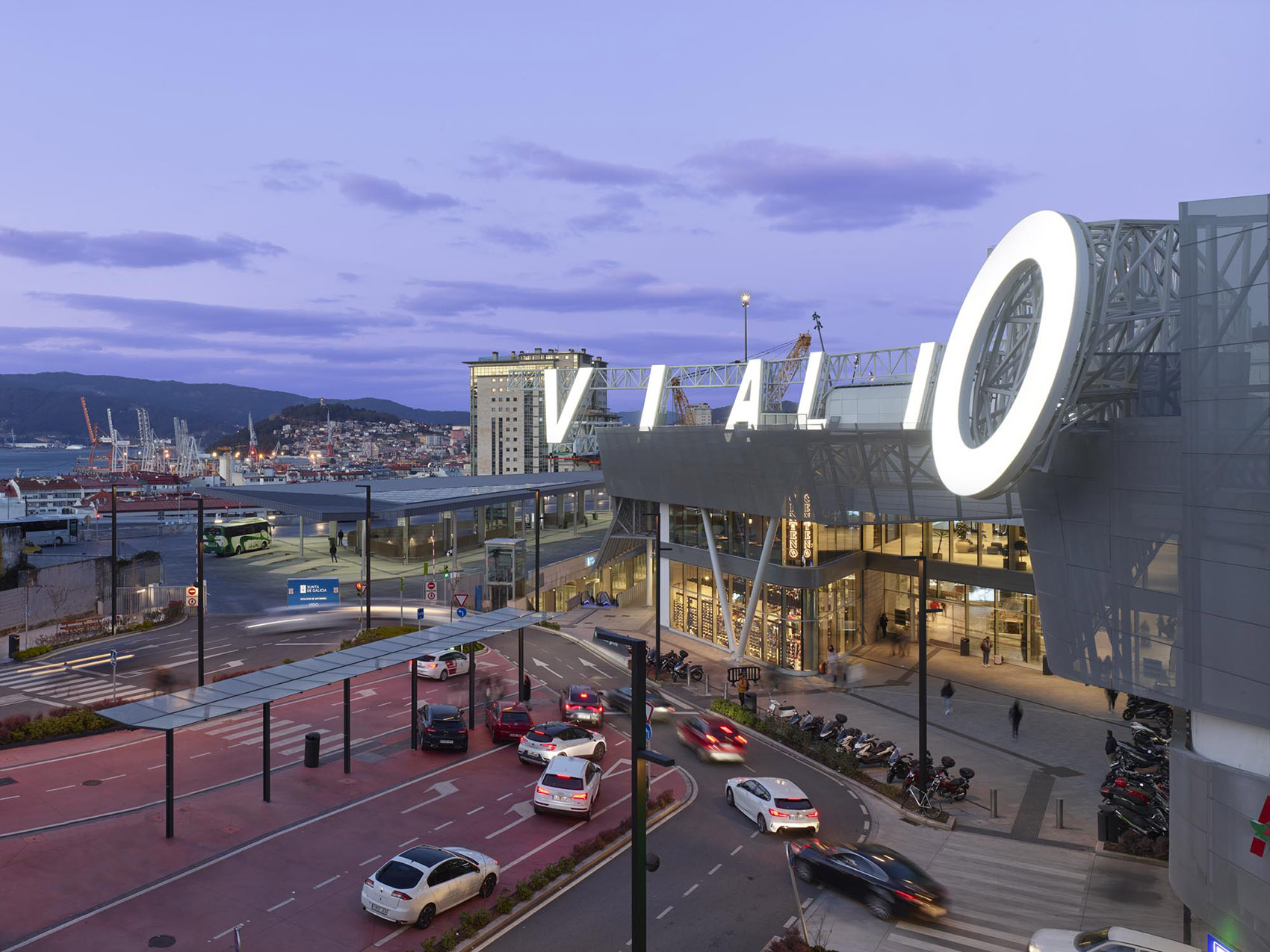 Vialia Vigo Intermodal Station by Morphosis Architects - 谷德设计网