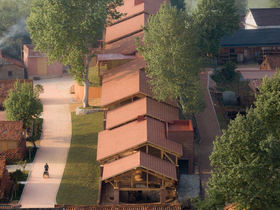 doumu dragon kiln and ich lounge in qianshan anhui by greyspace architects