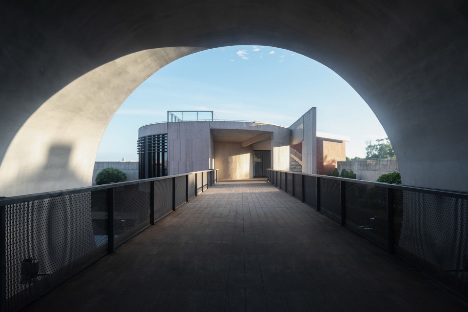 Expansion of Haikou Yanchunling Waste Leachate Treatment Station Phase II by Hangzhou Dakai Architectural Design Co