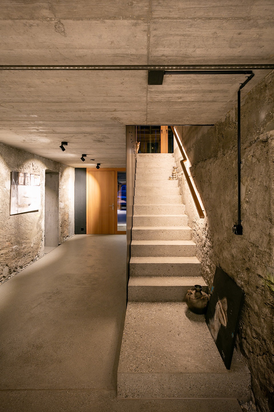 Hof Hist Modunita architects sa