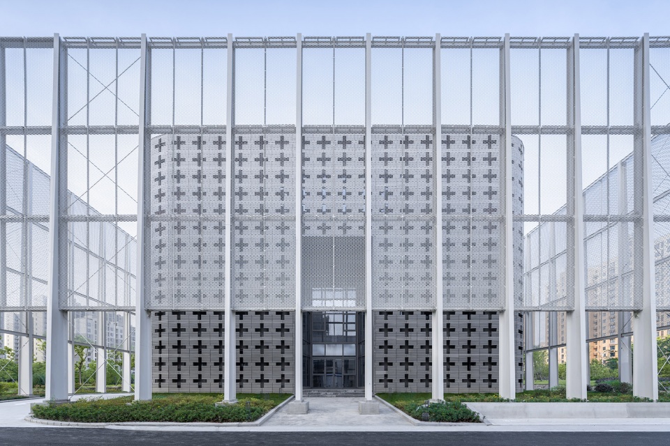 Fengxian Qi Jesus Church China by Wutopia Lab