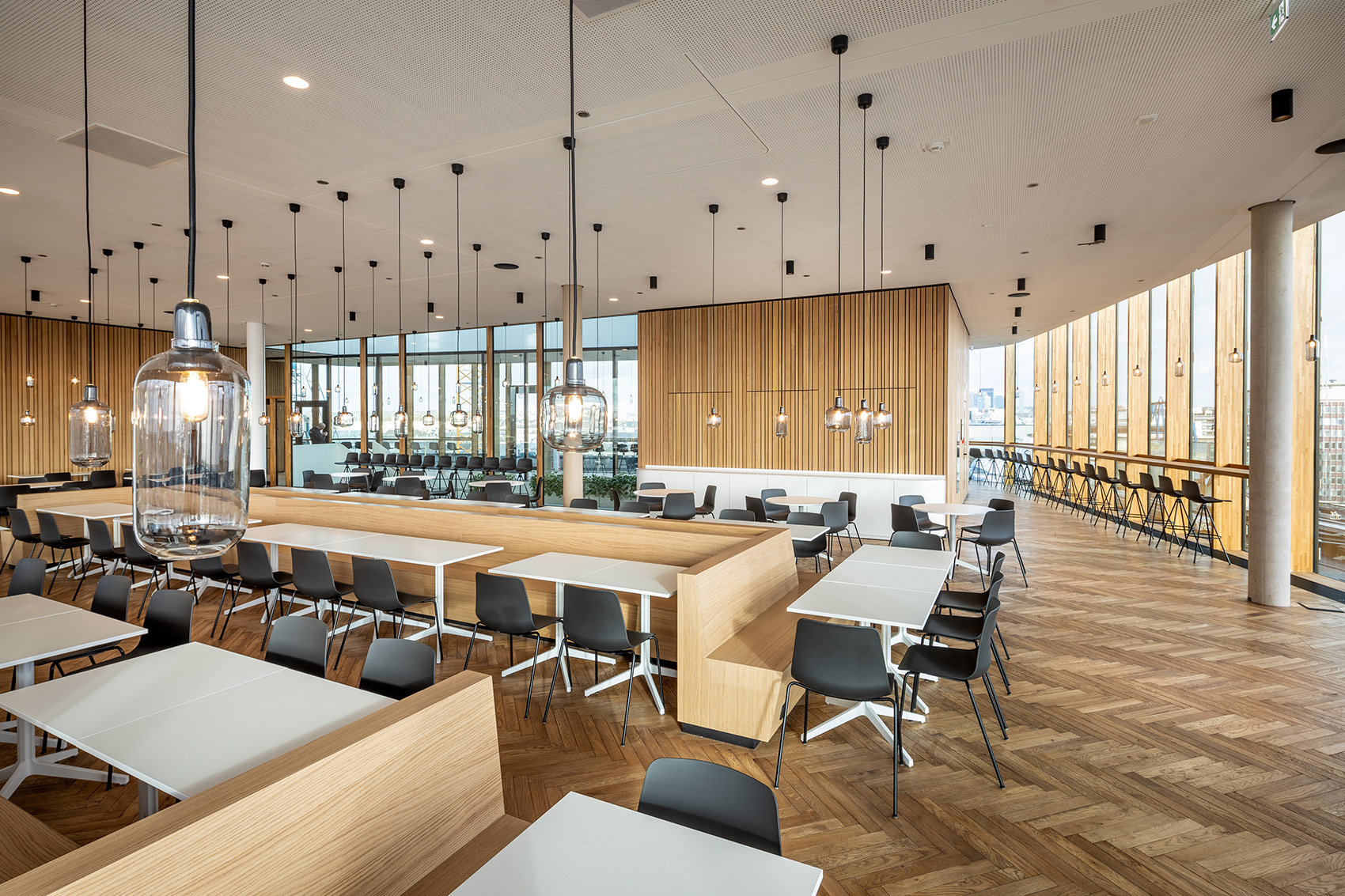Post headquarters by metaform architects 