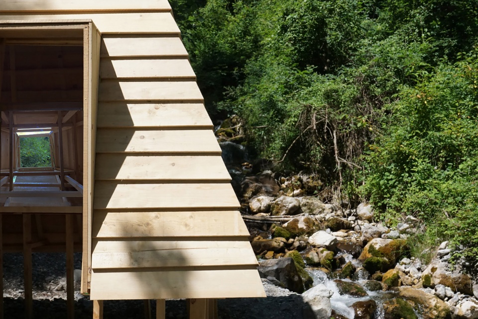Periscope Hut by ELSE