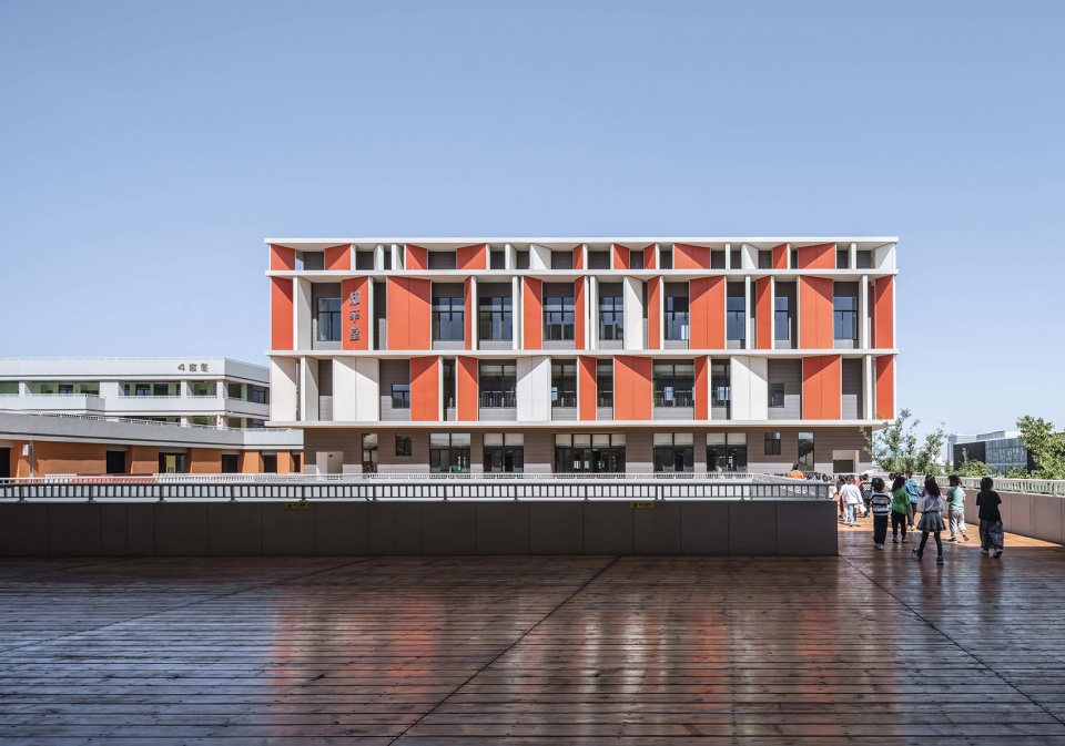 youyi road primary school in rudong county nanjing yangtze river urban architectural design