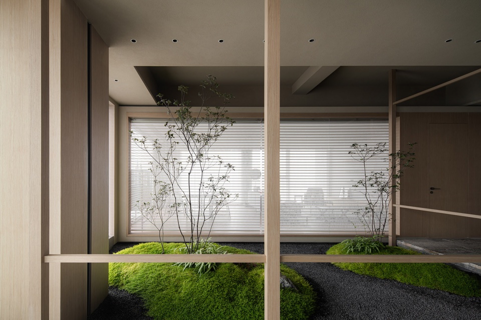 Ontology and its epidermis China by Tenon design