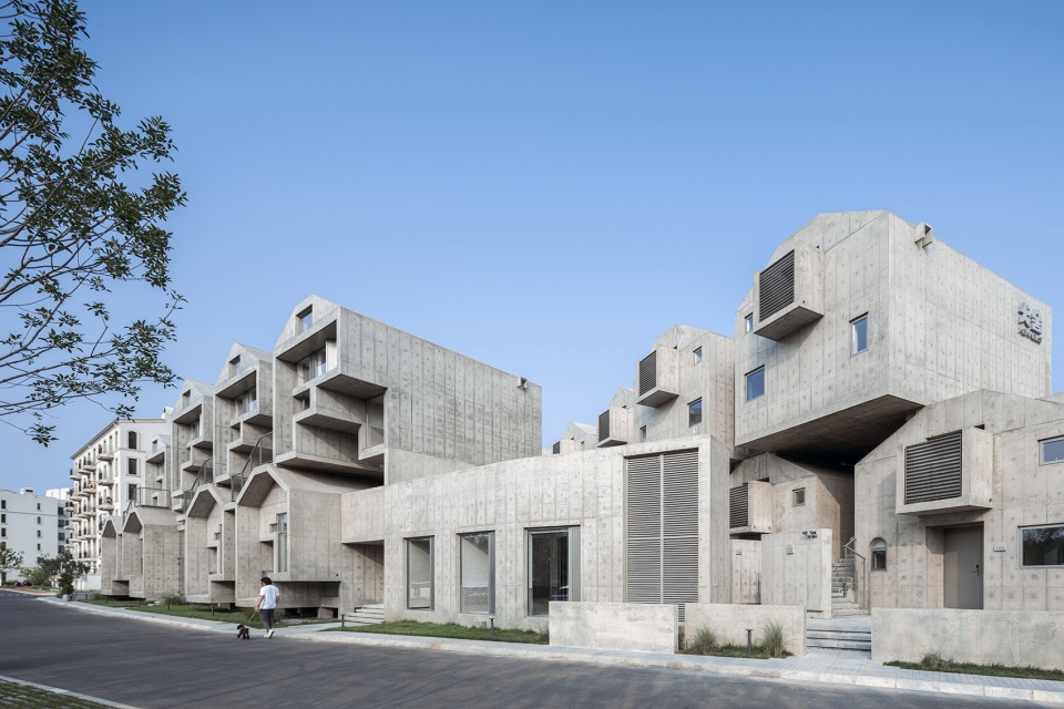 the kennels by atelier gom