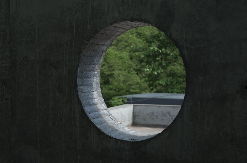 cliff house by li wenxi architects