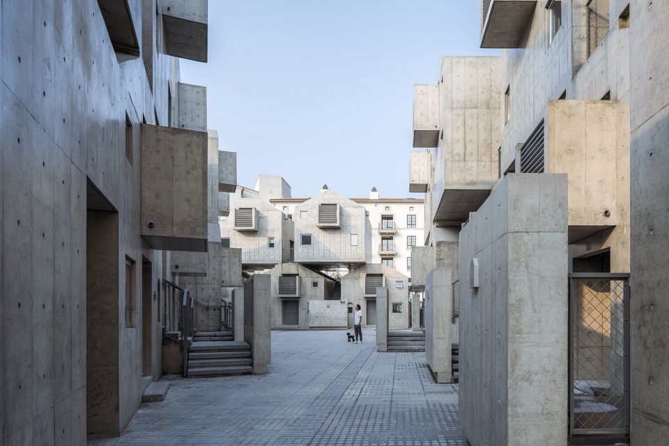 the kennels by atelier gom