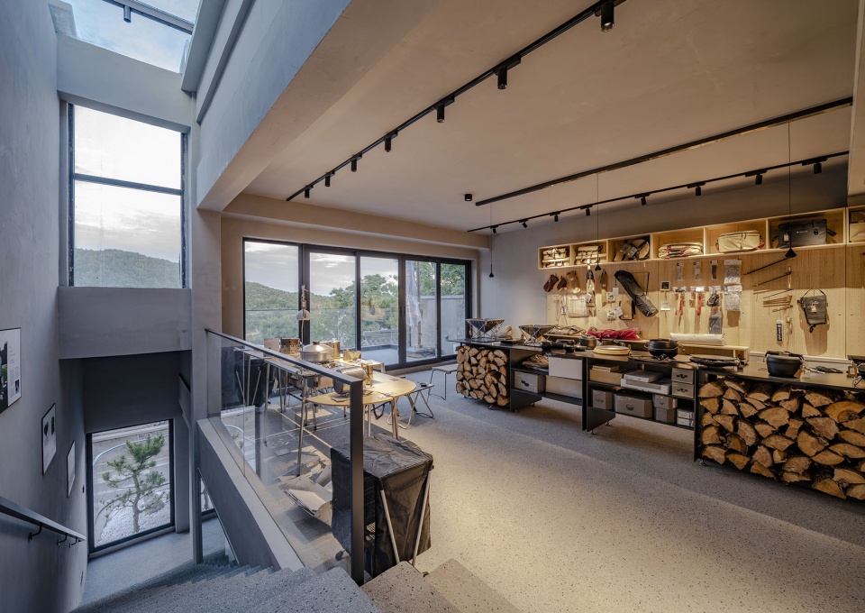 Snow Peak 紫旸山庄店 弘石设计