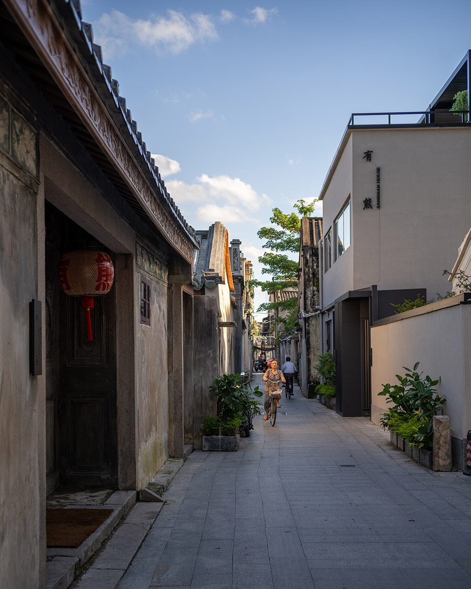 Chaozhou Youxiong Hotel China by Leeko Studio