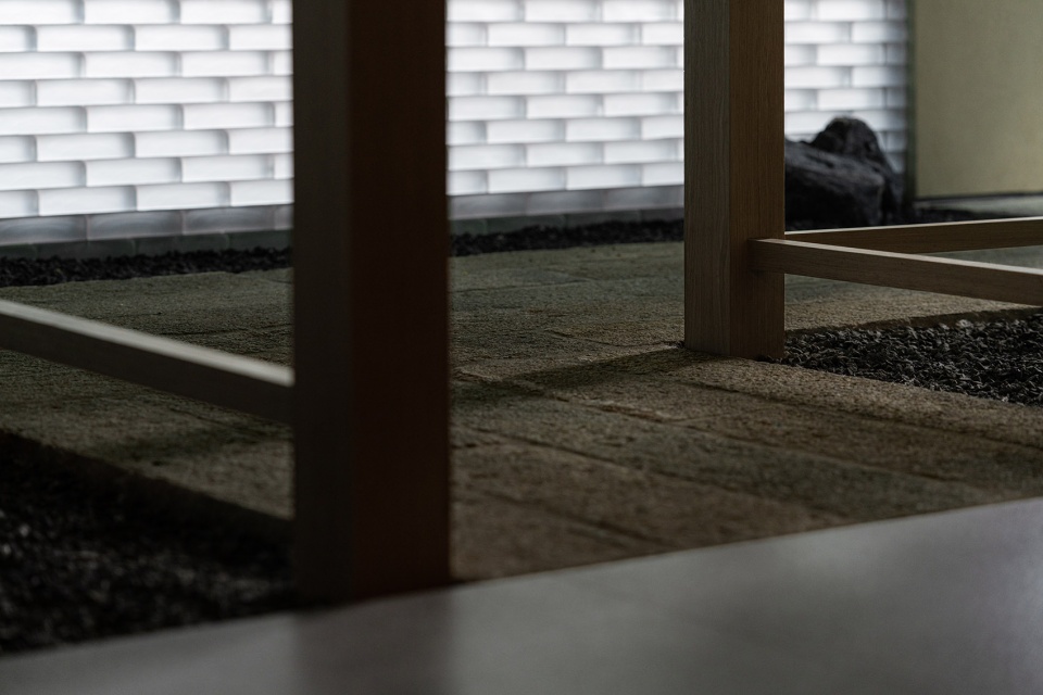 Ontology and its epidermis China by Tenon design