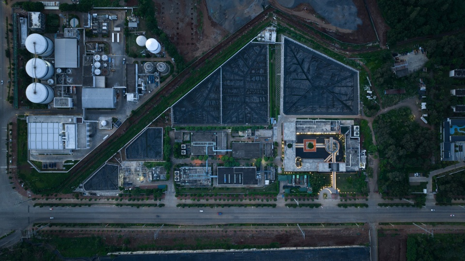 Expansion of Haikou Yanchunling Waste Leachate Treatment Station Phase II by Hangzhou Dakai Architectural Design Co