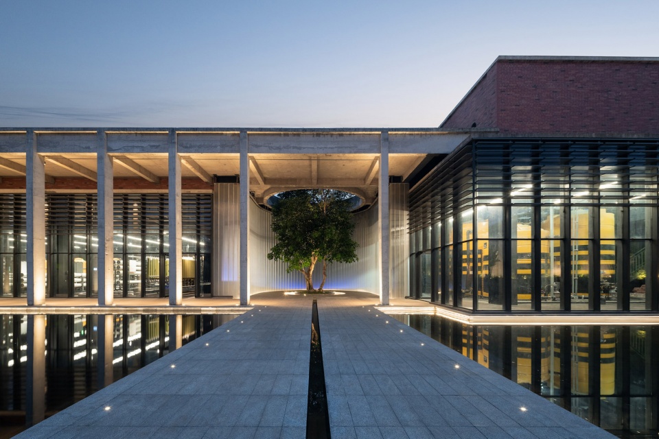 Expansion of Haikou Yanchunling Waste Leachate Treatment Station Phase II by Hangzhou Dakai Architectural Design Co