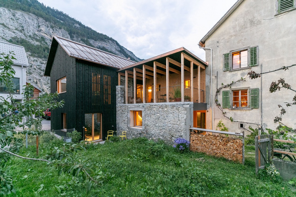 Hof Hist Modunita architects sa