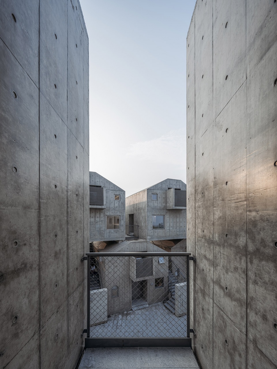 the kennels by atelier gom