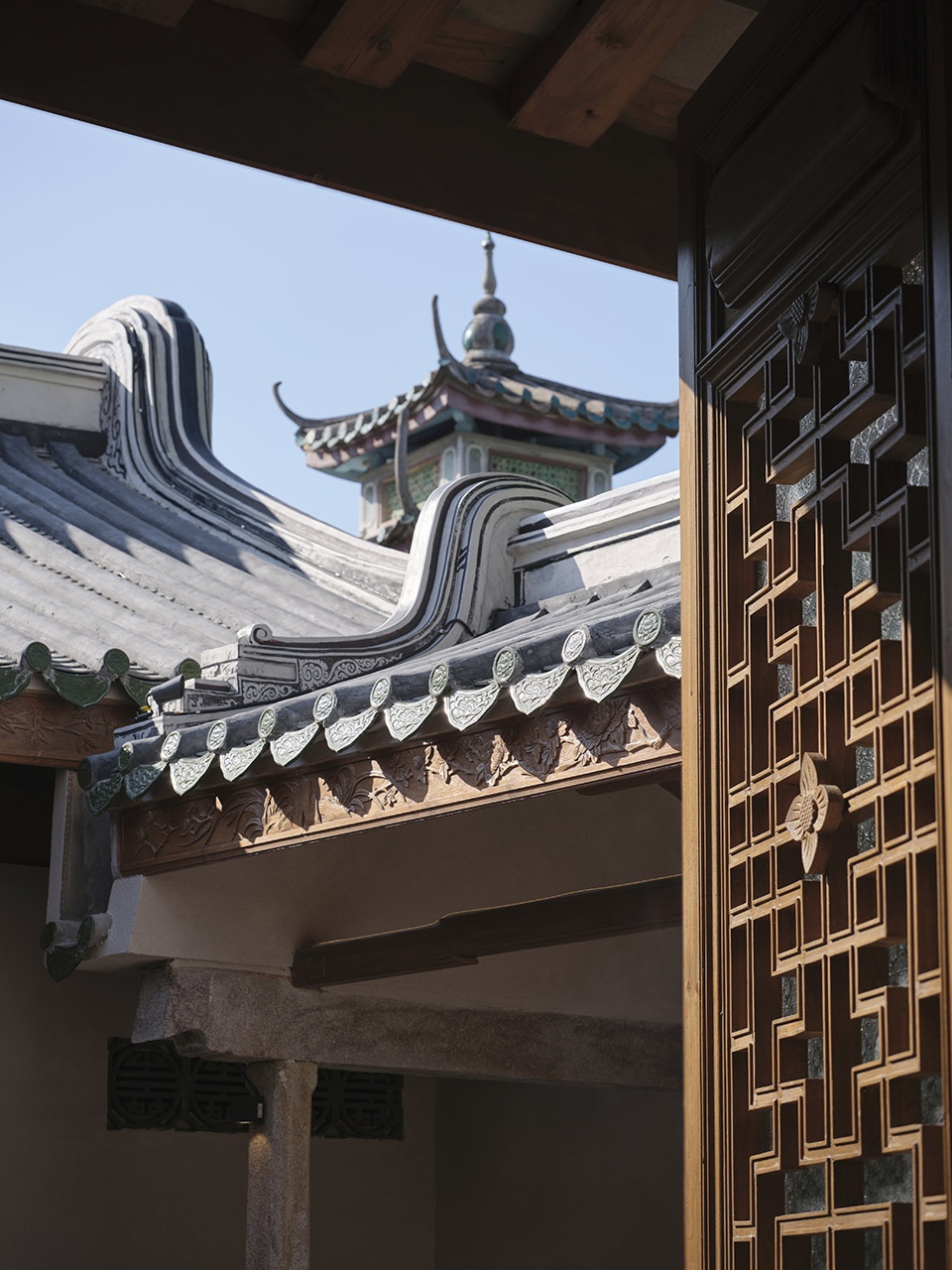 Chaozhou Youxiong Hotel China by Leeko Studio