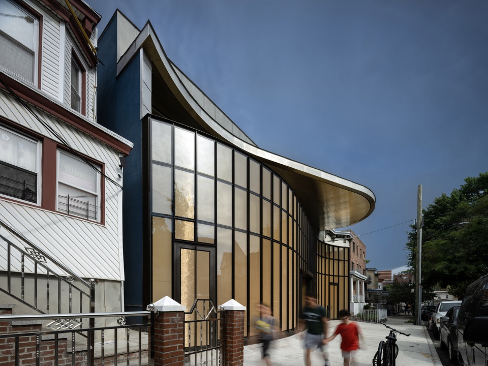 louis armstrong center by caples jefferson architects