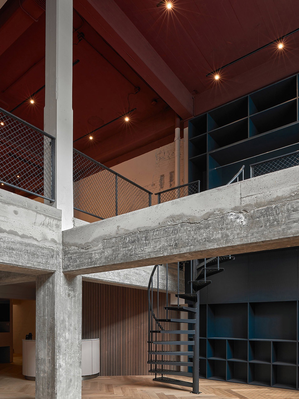 Garage Loft Delfshaven KUMIKI 拷贝