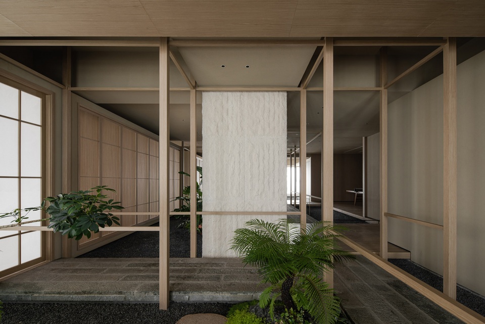 Ontology and its epidermis China by Tenon design