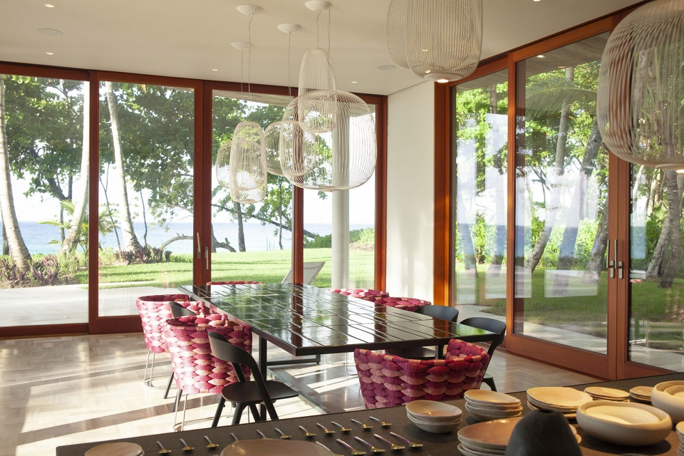 casa las olas by young projects
