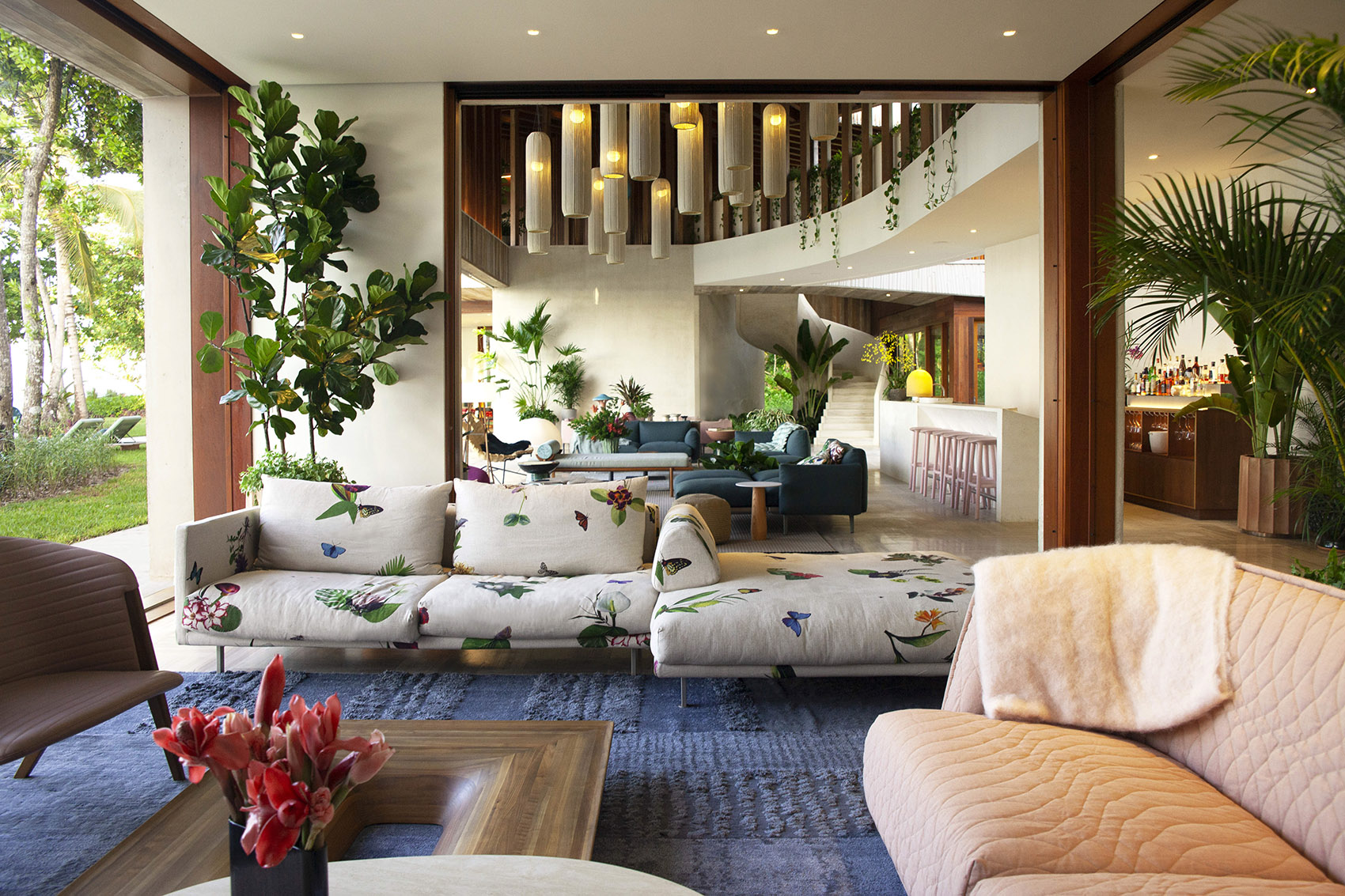 casa las olas by young projects