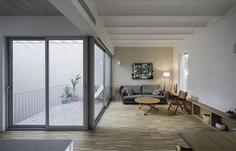 CASA DOS PATIOS Y MEDIO住宅，西班牙 / Sol89