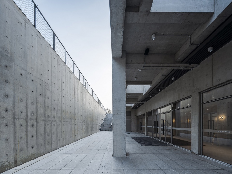 the kennels by atelier gom