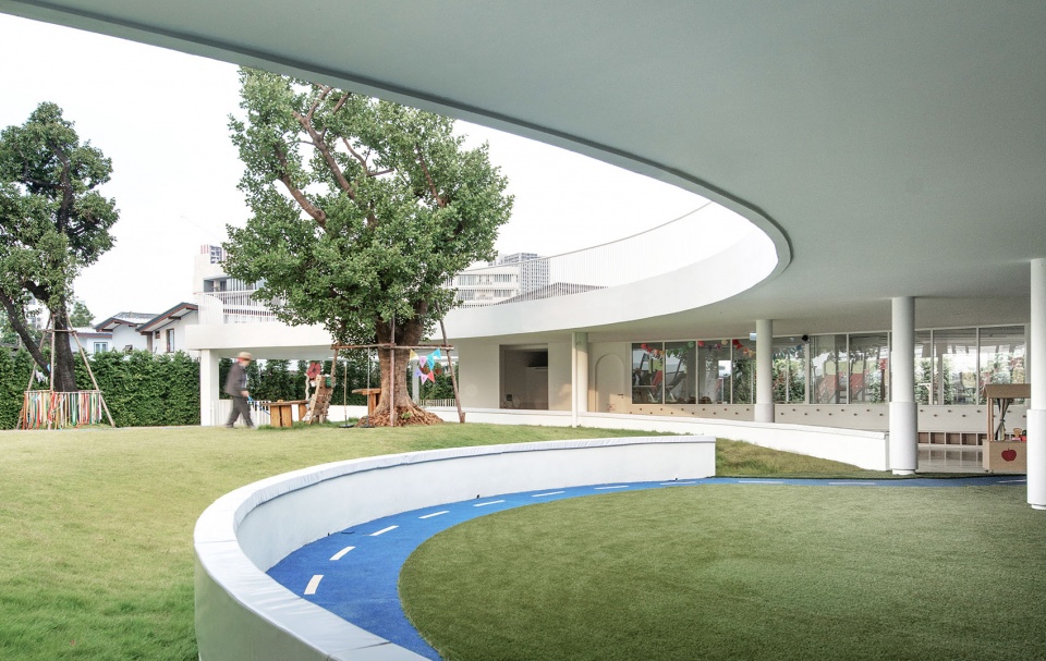 apple tree kindergarten by architectkidd