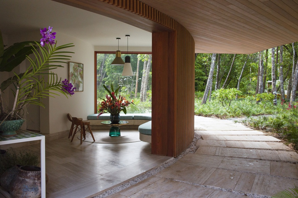 casa las olas by young projects