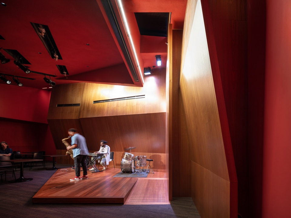 louis armstrong center by caples jefferson architects