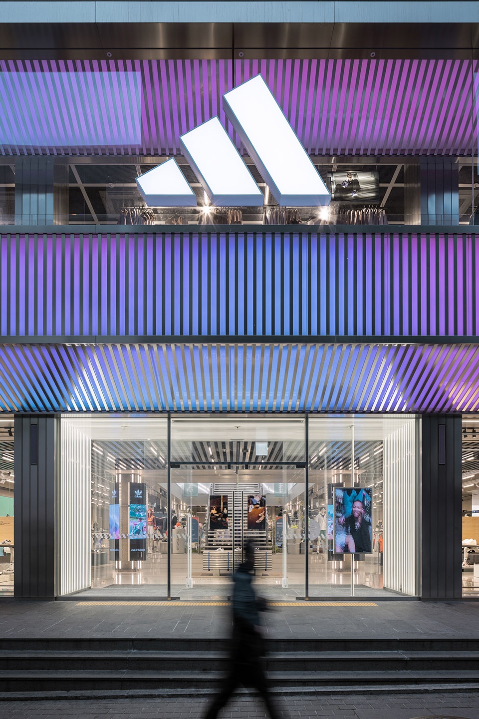 首尔adidas旗舰店 万社设计