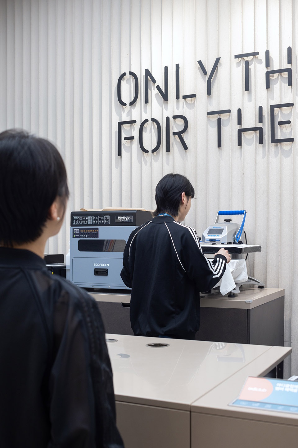 首尔adidas旗舰店 万社设计