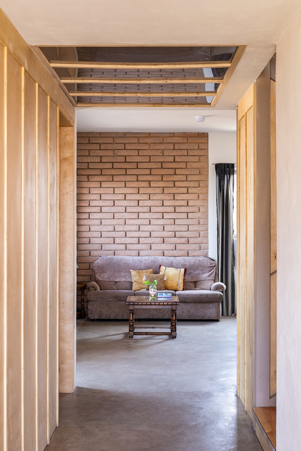 casa estudiantes brutal taller de arquitectura
