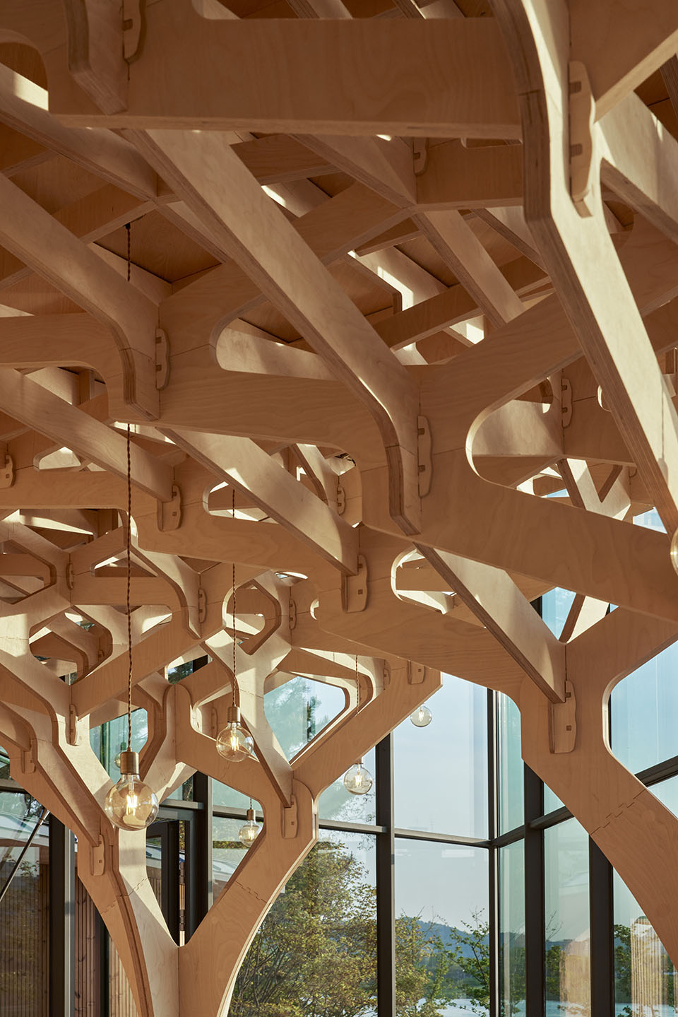 pavilion-of-floating-lights-by-jk-ar