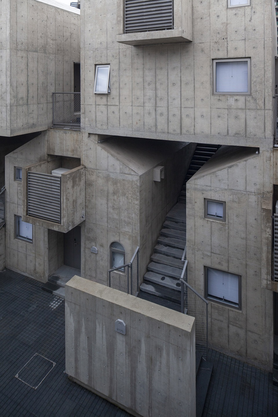 the kennels by atelier gom