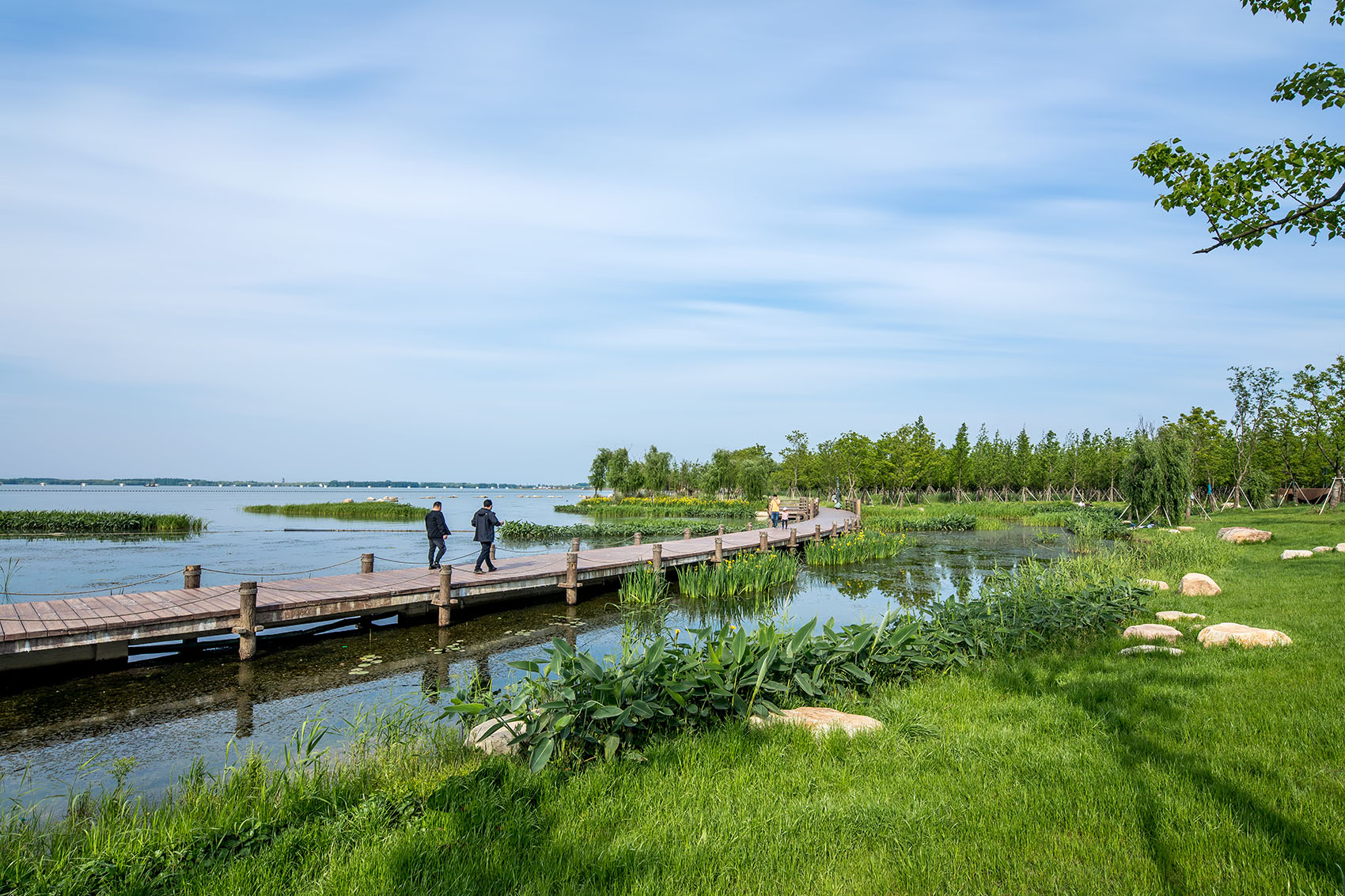 Waterfront Landscape Design of the Yangtze River Delta Integrated ...
