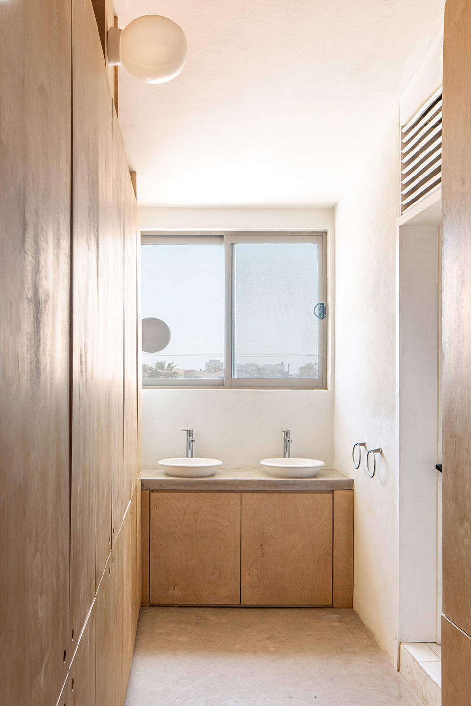 casa estudiantes brutal taller de arquitectura