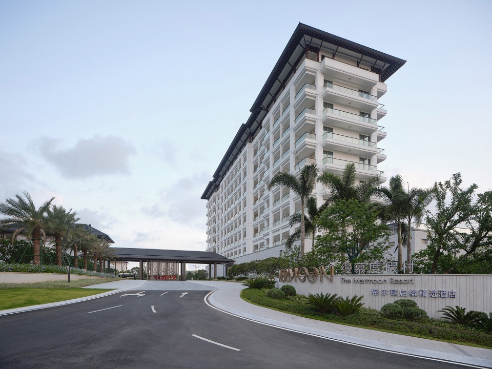 tapestry collection by hilton at tufu bay hainan by mongtaigne design