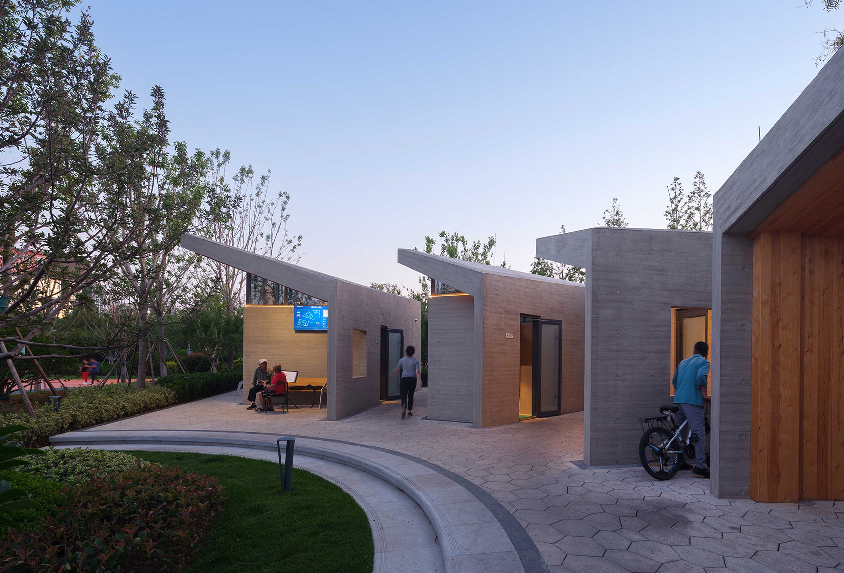 Park Station of Tiandi Square in Yantai by Shanghai Dachuan Architects ...